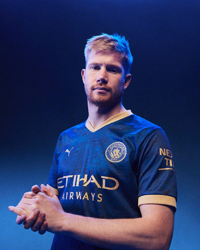 《荒野乱斗》新版本来袭！新英雄阿尔缇竟是“战斗版Moss”