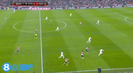 电竞VR体验专区开设全球首发