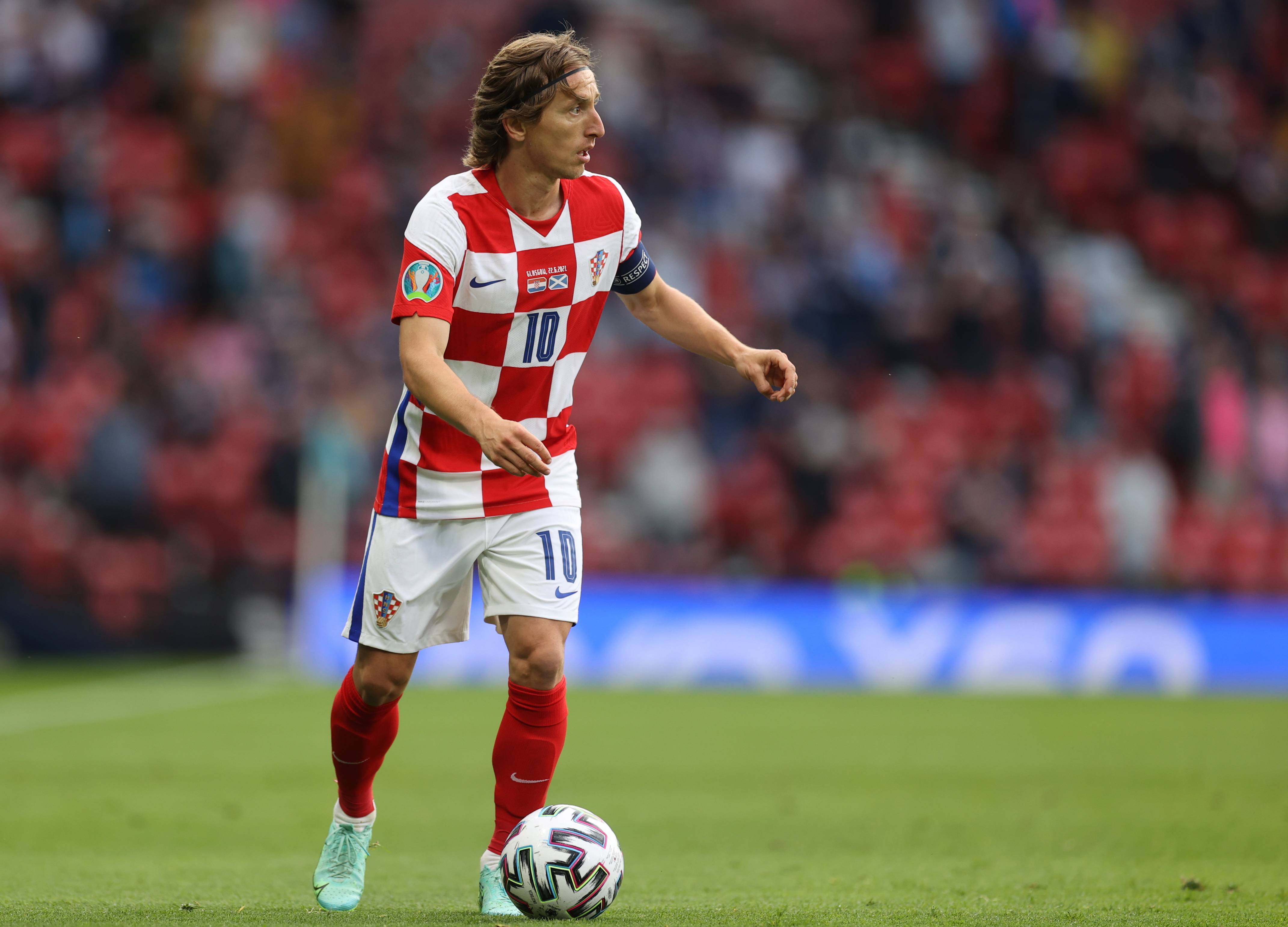 水晶宫前主席：我希望阿隆索去热刺；热刺老板对列维的指责不公平