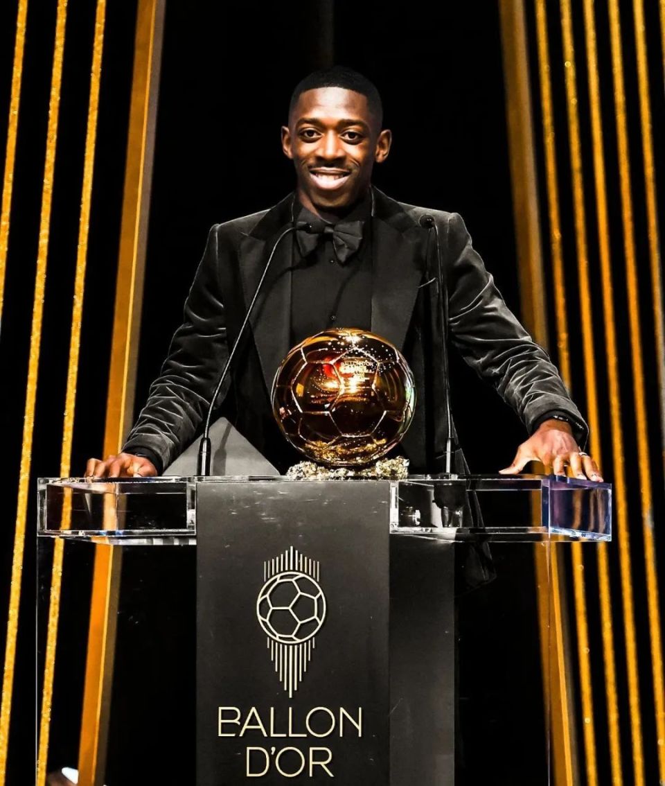 老当益壮！詹皇准三双东契奇30分，墨菲白费42分，湖人三杀鹈鹕