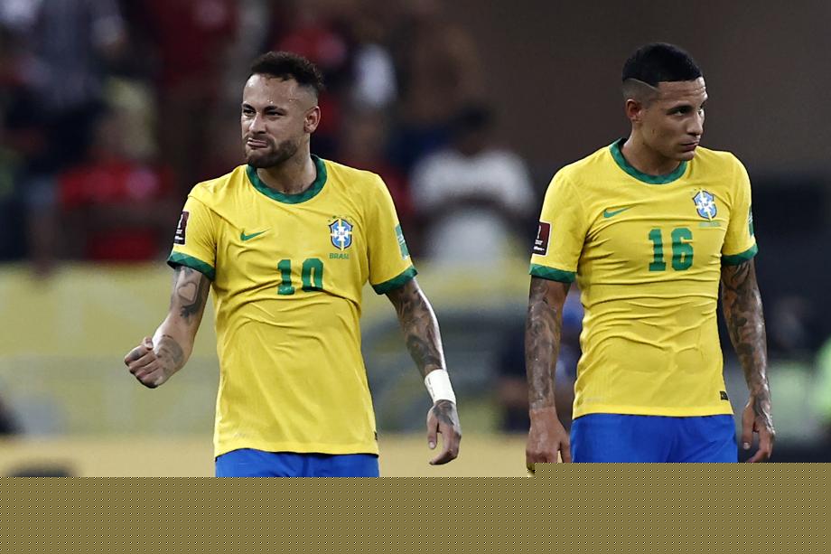 81岁奶奶直播《我的世界》走红 为孙子治疗癌症