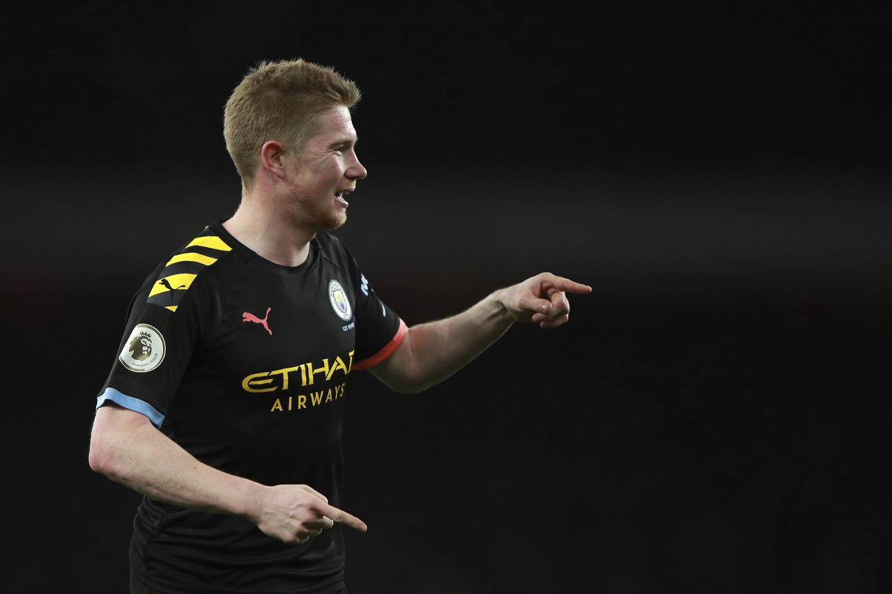 里弗斯一家近照，27岁爆发，场均26分6助锁定亿元合同