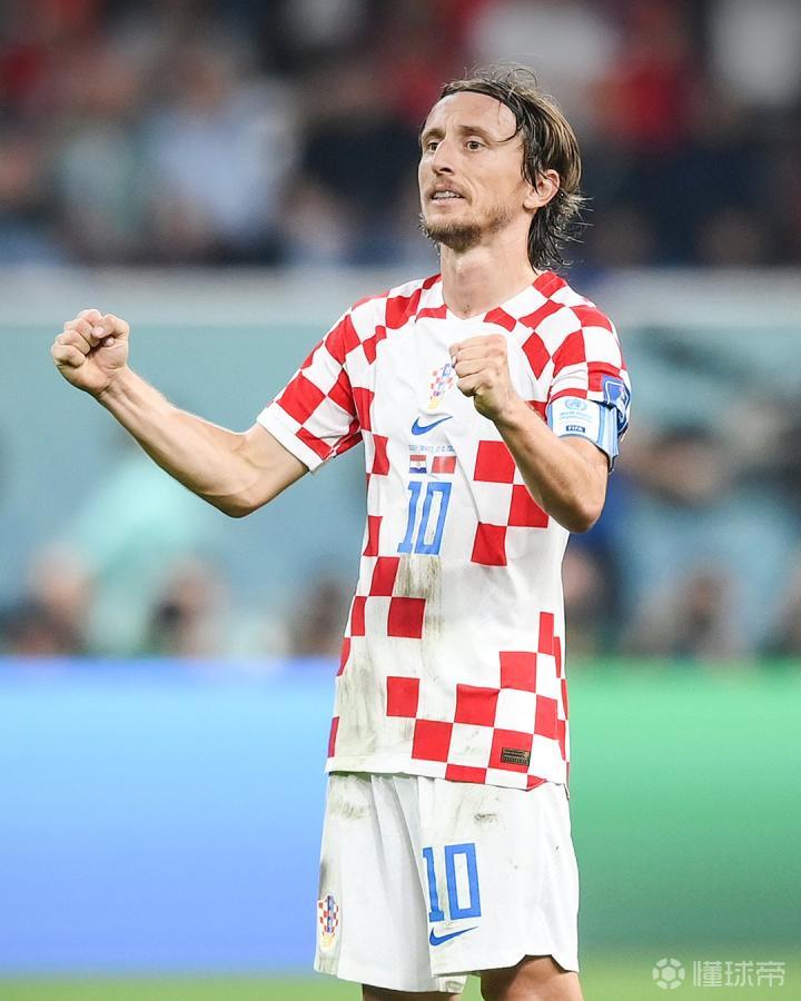 最奇葩黑马霸榜第5周，月收8000万的爆款稳坐TOP10 ｜ 休闲新游周报