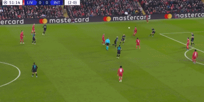 [NBA-湖人] 砸歪篮筐！湖人大将6中1怒砍2分 正负值队内最低