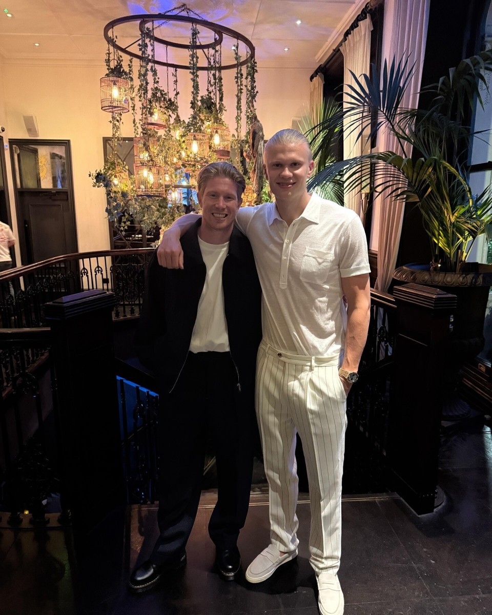 夸梅：詹姆斯通过富保罗控制了联盟 让NBA修改规则&允许他走步